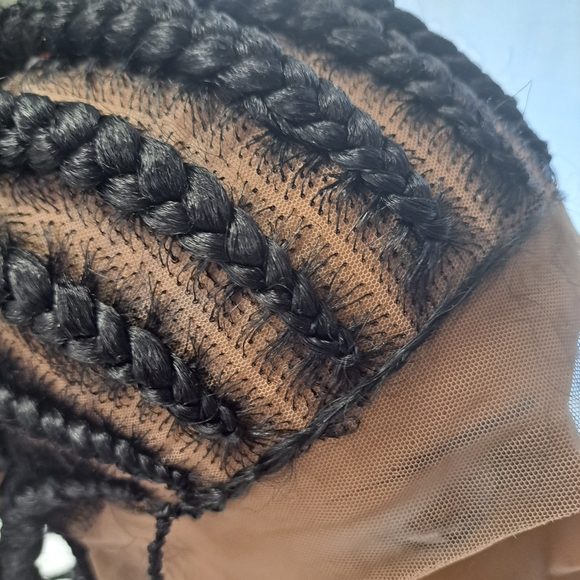Braided wig - Picture 8 of 8